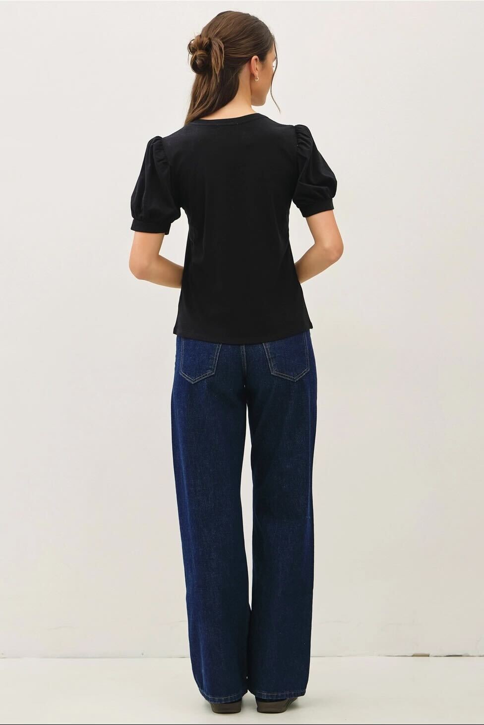 The Classic Puff Sleeve Tee