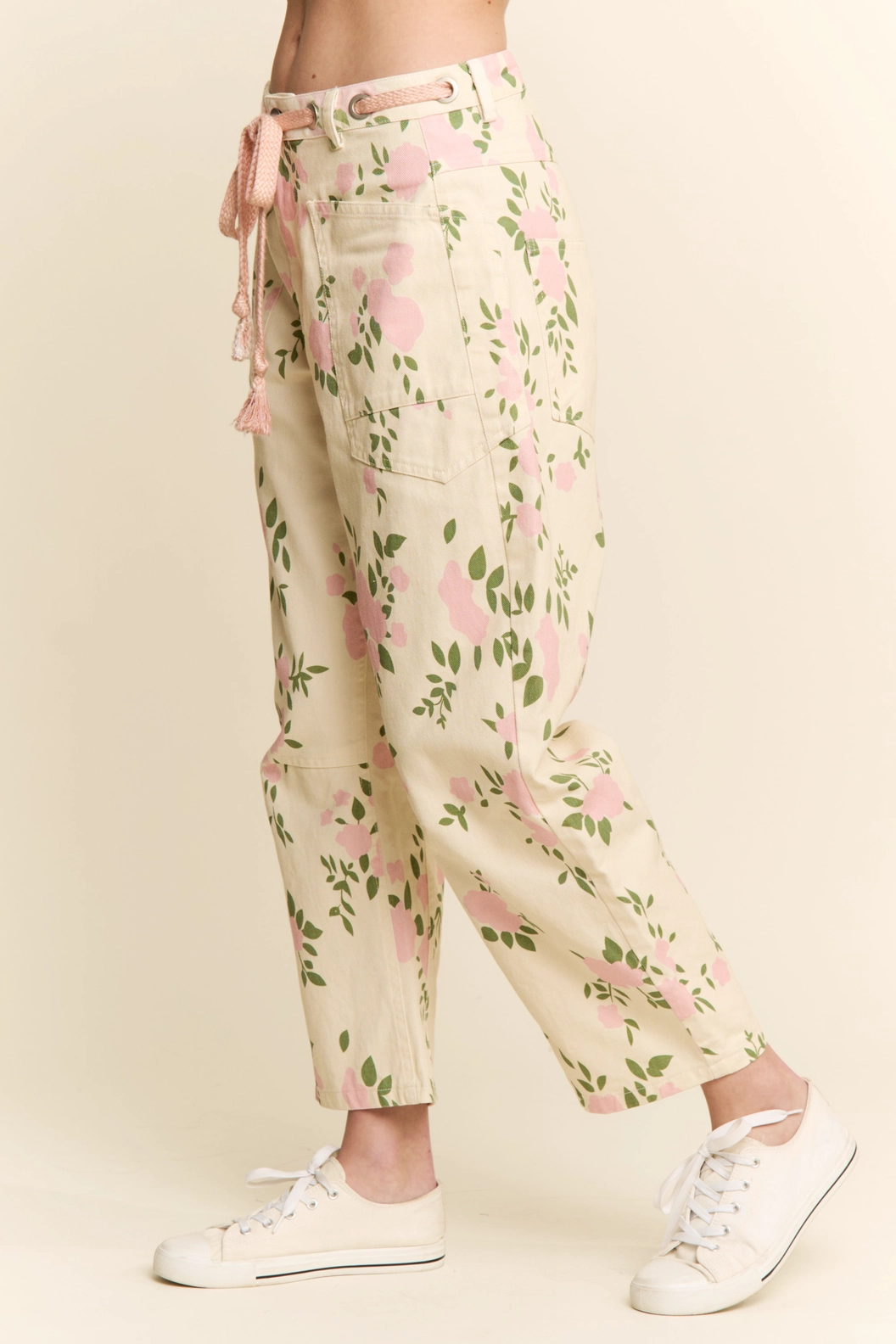 Pretty in Petals Barrel Jeans